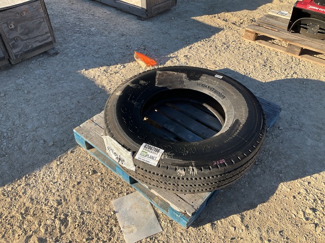 Firestone 11R 22.5 Tire Firestone 11R 22.5 Tire