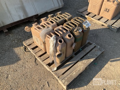 (8) Plastic Fuel Cans