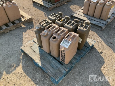 (8) Plastic Fuel Cans