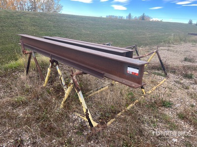Quantity of (7) I-Beams Telaio in metallo