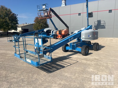 2015 Genie S-40 4WD Diesel Telescopic Boom Lift