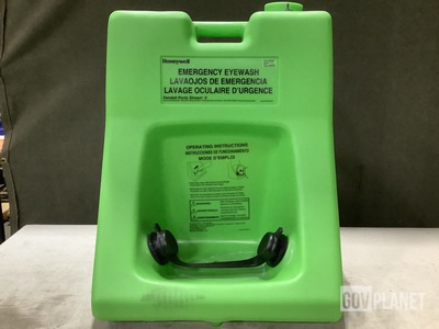 Honeywell Fendall Porta Stream II Emergency Eyewash Station