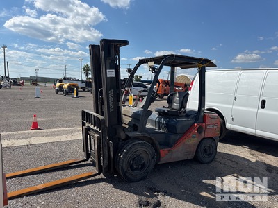 2014 Toyota 8FDU30 5620 lb Pneumatic Tire Forklift (Inoperable)
