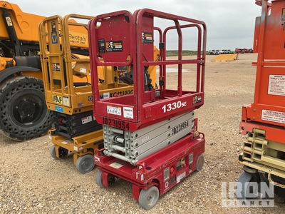 2017 MEC 1330SE Electric Scissor Lift