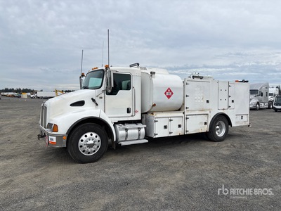 2004 Kenworth T300 4x2 Fuel and Lube Truck