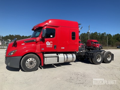 2019 Freightliner Cascadia 6x4 Cabeza Tractora Cabina Dormitorio