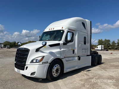 2022 Freightliner Cascadia 126 6x4 T/A Sleeper Truck Tractor (Unused)