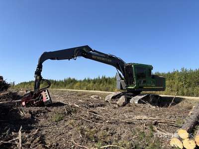 2019 John Deere 2154G Procesor