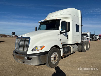 2019 International LT625 6x4 T/A Sleeper Truck Tractor