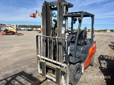 2020 Toyota 8FGU25 4500 lb Pneumatic Tire Forklift