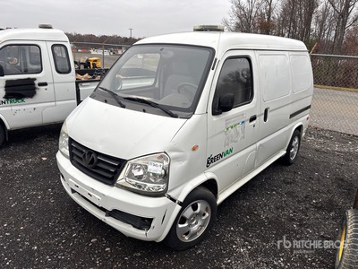 2016 Vantage EV 1000 4x2 Electric Utility Vehicle