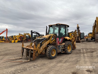 2017 Cat 420 F2 Backhoe Loader