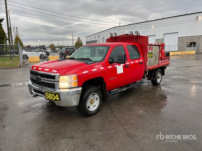 2011 Chevrolet Silverado 2500 4x4 Crew Cab Pickup