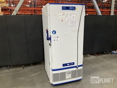 B Medical Systems FR 750 G Freezer