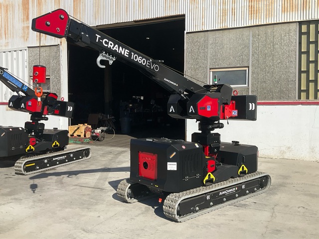 2022 AlmaCrawler T-Crane 1060 1950 lb Tracked Mini Pick-and-Carry Crane 2022 AlmaCrawler T-Crane 1060 1950 lb Tracked Mini Pick-and-Carry Crane