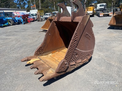 WBM 1250 mm Digging エクスカベーター用バケット