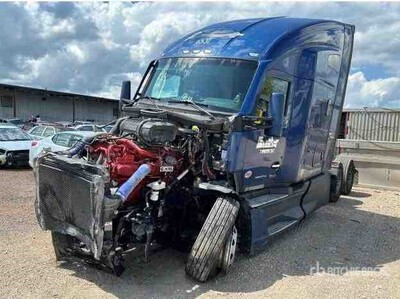 2025 Kenworth T-680 T/A Day Cab Truck Tractor
