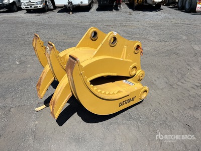 2024 AGT 320-40D エクスカベーター用グラップル - Fits Cat 320D