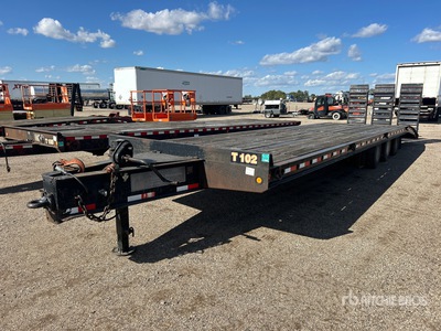 2005 Cashman 37 ft Tri/A Equipment Trailer