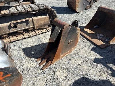 12 in Q/C Digging Backhoe Rear Bucket