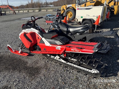 2020 Ski-doo Summit 165 Snowmobile