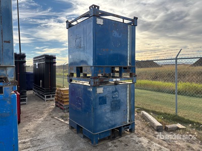 Quantity of (2) Hawman 1200 L Steel Hydraulic Tanque