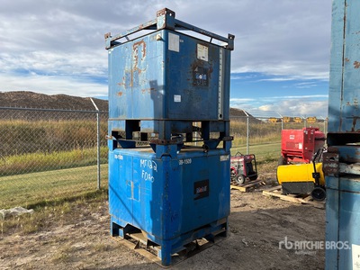 Quantity of (2) 1200 L Steel Hydraulic Tank