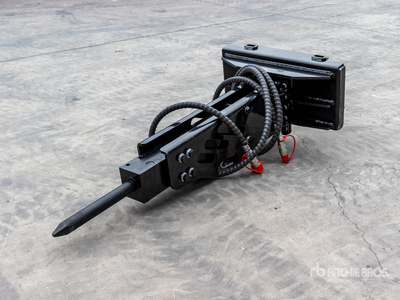 2025 GIYI P45 Mini Martillo Hidraulico para Minicargador (Sin Usar) / スキッドステア油圧式ハンマー (Unused)