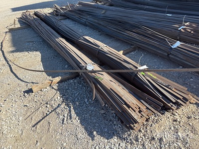 Quantity of (2) Bundles of 1 x .1875 x 24 Flat Bars معادن متنوعة