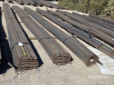 Quantity of (4) Bundles Of 1.25 in x .25 in x 20 ft Flat Bars معادن متنوعة
