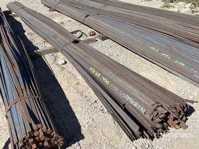 Quantity of (1) Bundle Of 1.5 in x 0.1875 in x 20 ft Flat Bars معادن متنوعة