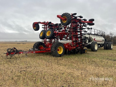 2015 Bourgault 3320PHD XTC 66 ft Sembradora Neumática Combinada