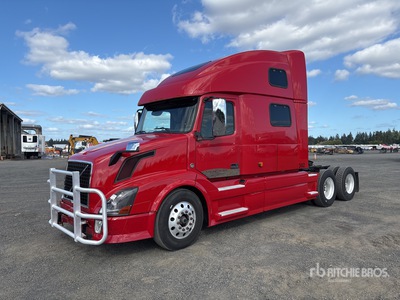 2007 Volvo VNL780 6x4 T/A Sleeper Truck Tractor