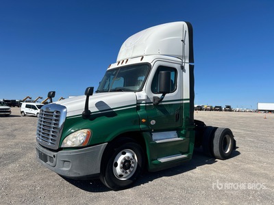 2016 Freightliner Cascadia 125 4x2 تراكتور شاحنة (أحادي المحور)