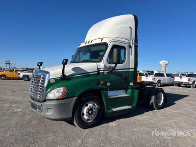 2016 Freightliner Cascadia 125 4x2 تراكتور شاحنة (أحادي المحور)
