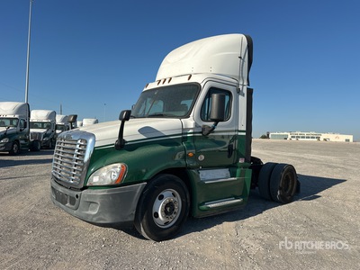 2016 Freightliner Cascadia 125 4x2 Cabeza Tractora Cabina Corta