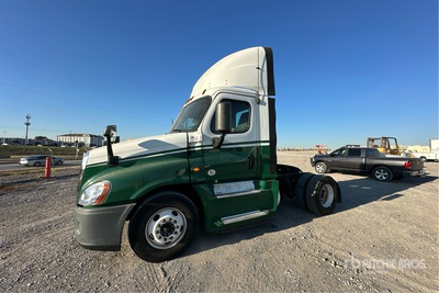 2016 Freightliner Cascadia 125 4x2 Cabeza Tractora Cabina Corta