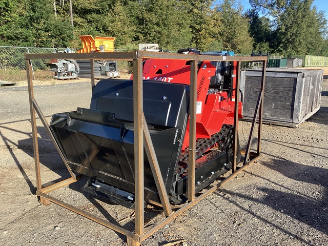 2025 AGT SDA-140T Crawler Loader - Unused