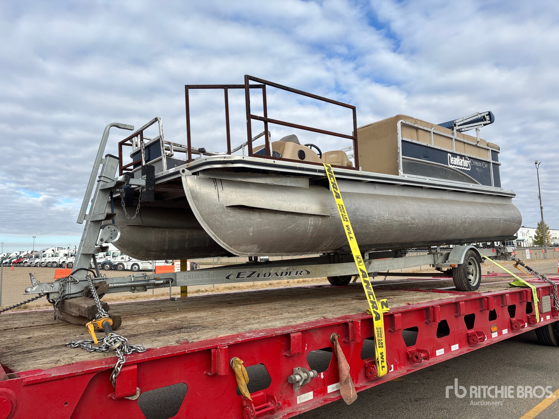 2016 Cypress Cambio 200F Pontoon Boat
