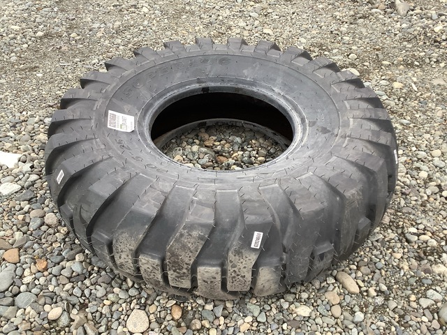 Super Lug 20.5-25 Tire