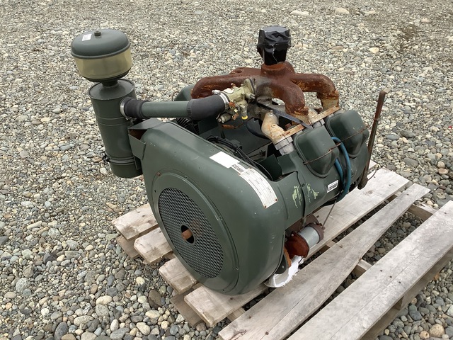 Wisconsin V465D Gasoline Engine w/Rockford PTO