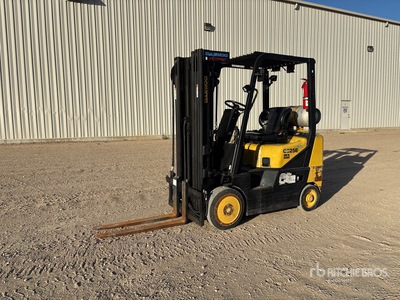 Daewoo GC25E-3 4450 lb Cushion Tire Forklift