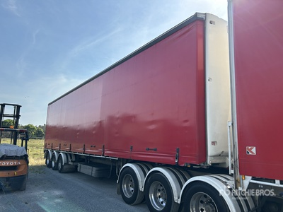 2023 Krueger Tri/A Remolque con Lona
