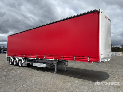 2024 Krueger 13.4 mm Tri/A Remolque con Lona