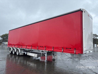 2024 Krueger 13.4 m Tri/A Curtain Side Trailer