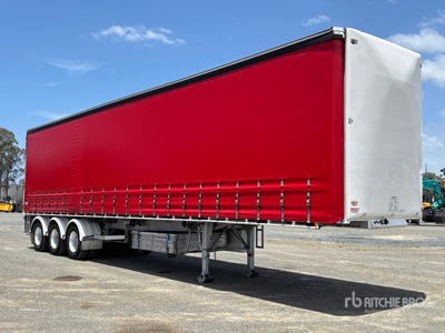 2021 Krueger 13.2 m Tri/A カーテンサイドトレーラー