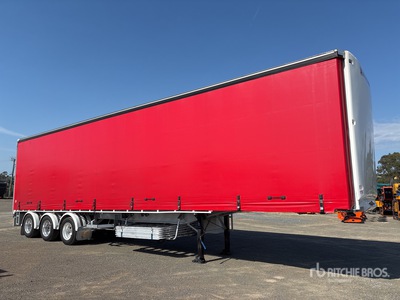 2023 Krueger 13.3 m Tri/A Curtain Side Trailer