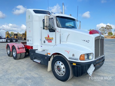2000 Kenworth T401 6x4 3- Achs Sattelzugmaschine mit Schlafkabine