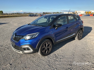 2022 Renault Captur Iconic Camioneta / SUV