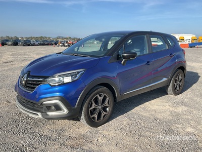 2022 Renault Captur Iconic 2WD Camioneta / Vehiculo todoterreno
